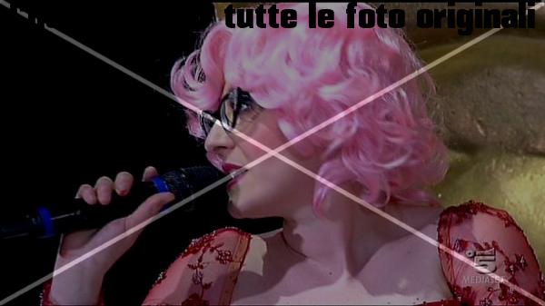 rossella-regina-finale-italias-got-talent-2013 (2)